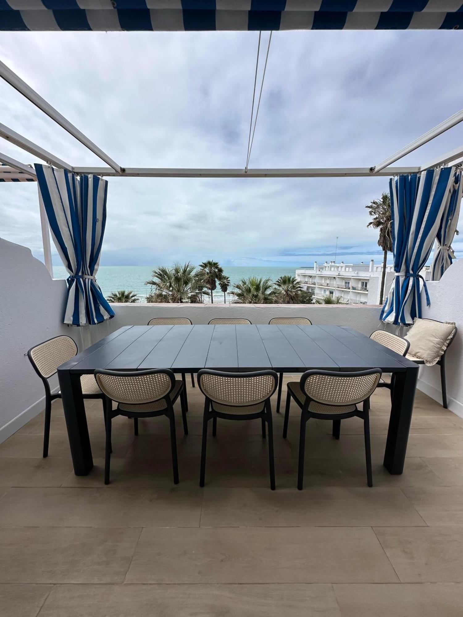 Gatu Villa Mar "Preferente Para Mayores De 25 Anos Y Familias " Эль-Пуэрто-де-Санта-Мария Экстерьер фото