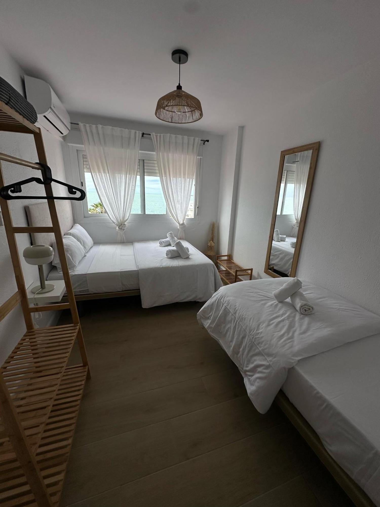 Gatu Villa Mar "Preferente Para Mayores De 25 Anos Y Familias " Эль-Пуэрто-де-Санта-Мария Экстерьер фото