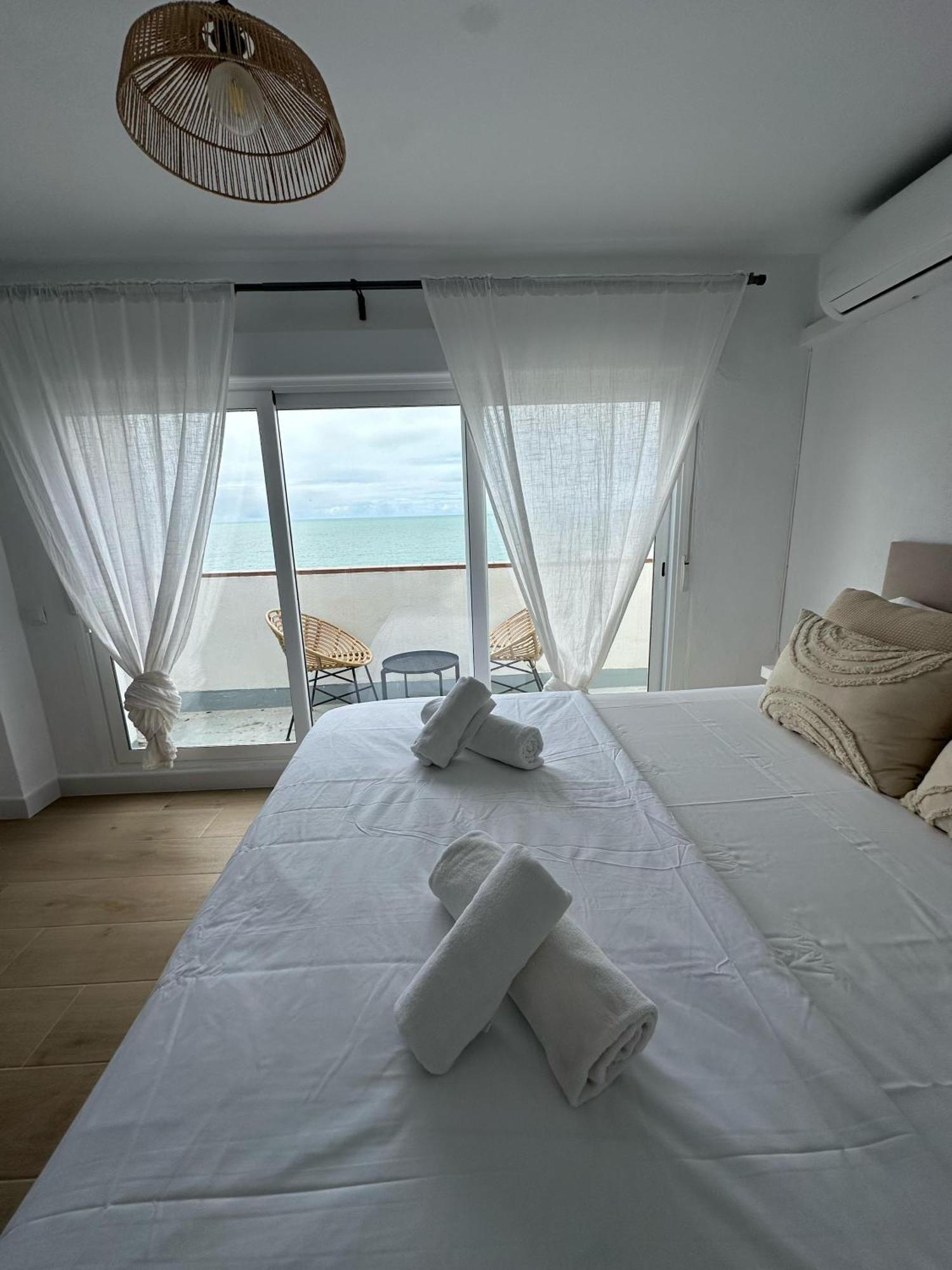 Gatu Villa Mar "Preferente Para Mayores De 25 Anos Y Familias " Эль-Пуэрто-де-Санта-Мария Экстерьер фото