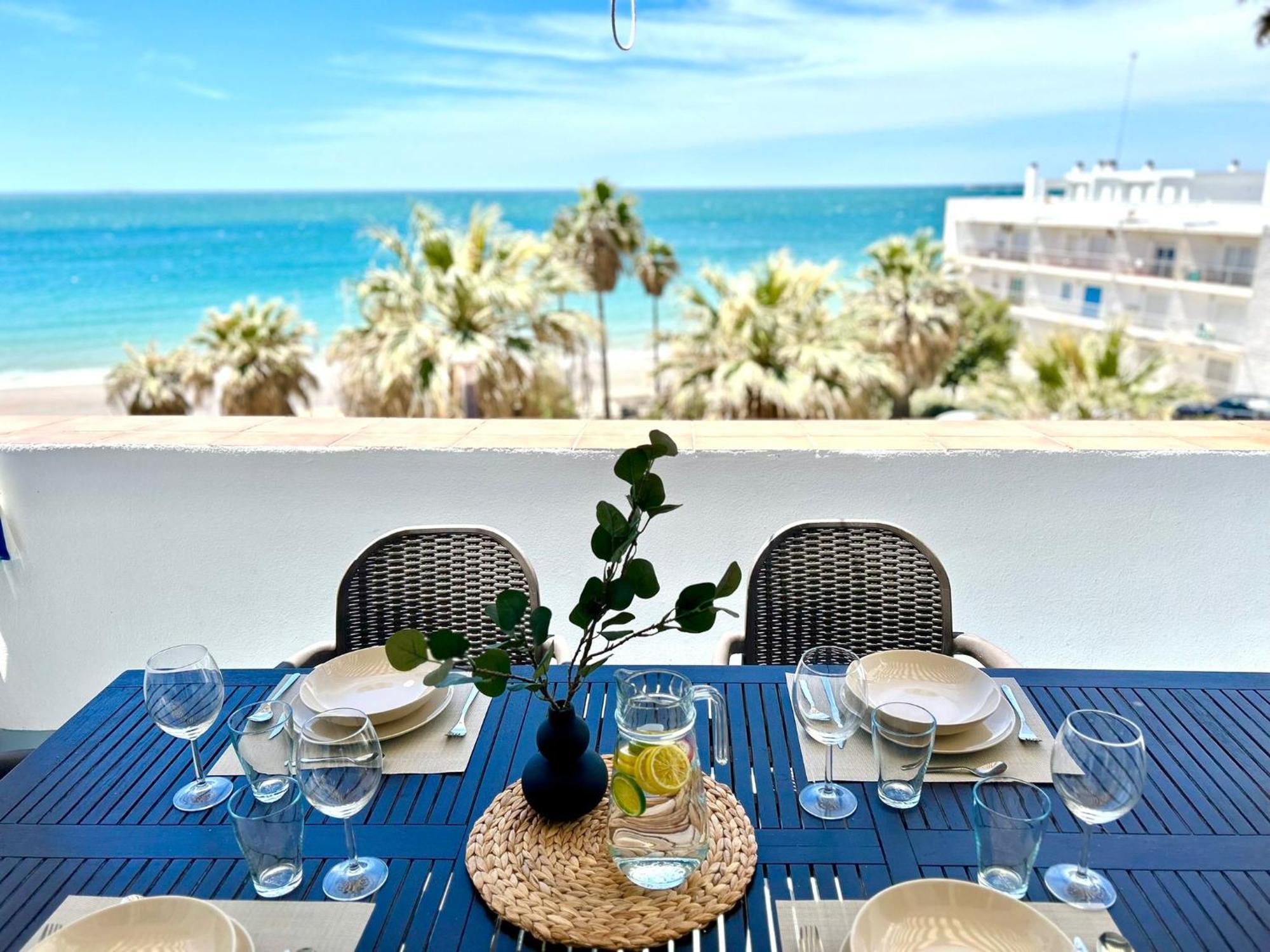 Gatu Villa Mar "Preferente Para Mayores De 25 Anos Y Familias " Эль-Пуэрто-де-Санта-Мария Экстерьер фото